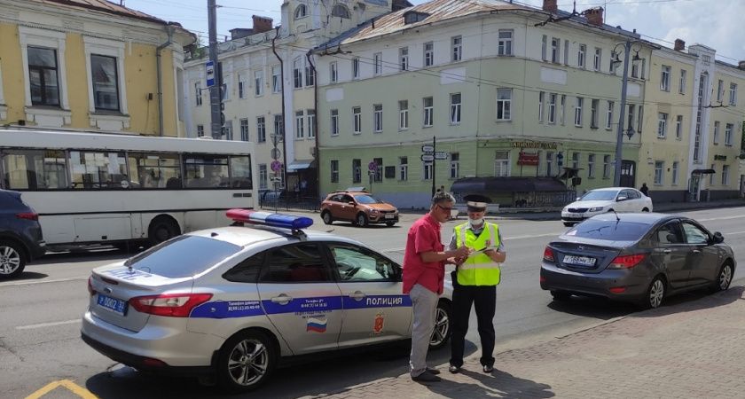 12 частых причин остановки водителей ДПС – проверьте, не рискуете ли вы?