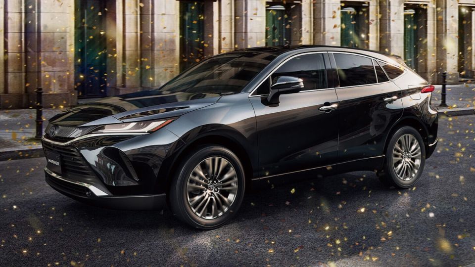  Toyota Harrier        Geely Monjaro