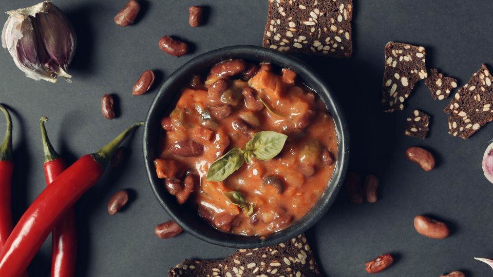 Шеф-повар поделился идеальным рецептом лобио по-грузински: ингредиенты стоят копейки