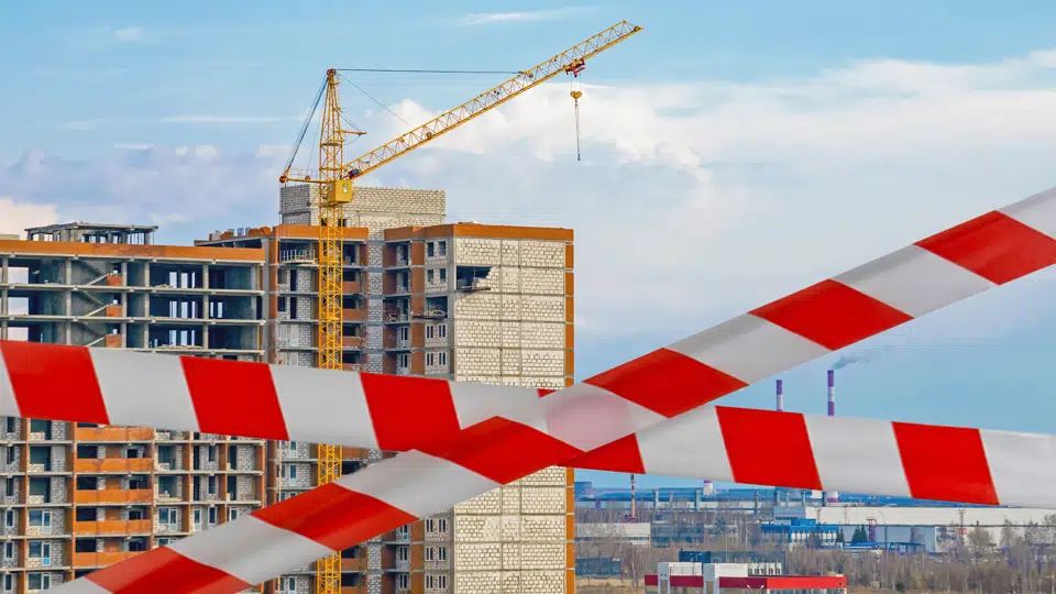 Как избежать юридических ловушек при покупке недвижимости в браке