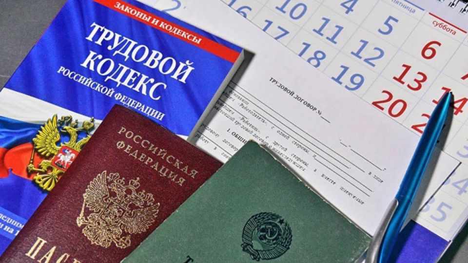 Когда свет гаснет: почему уходить с работы нельзя даже в темноте