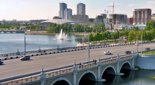 А Курчатовский район поторопили с включением фонтана