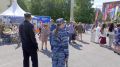 Сотрудники полиции обеспечивают охрану общественного порядка на фестивале «Челябинская область – большая семья»