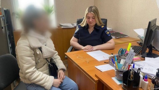 В Копейске следователи полиции задержали вернули владелице украденные из её квартиры украшения на 108 тысяч рублей