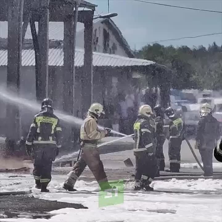      ,  