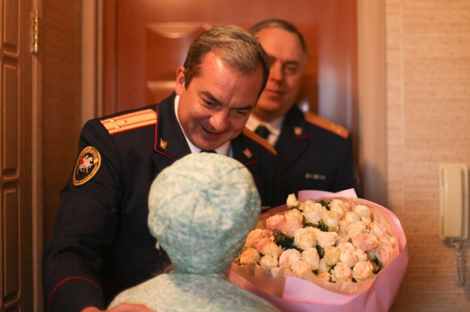          100- 