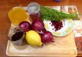 Уникальный рецепт маринованного лука: идеальное дополнение к мясным блюдам без уксуса