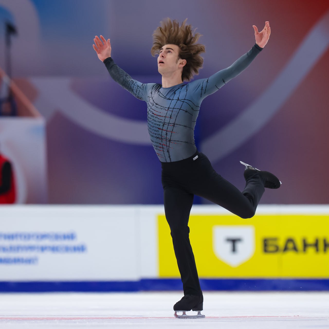 Фигурист Марк Кондратюк вырвал победу на этапе Гран-при в Магнитогорске Фигурист Марк Кондратюк вырвал победу на этапе Гран-при в Магнитогорске