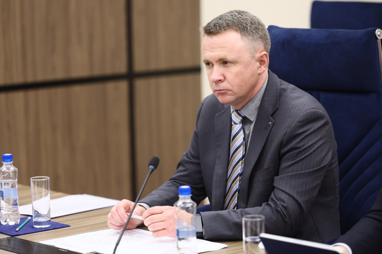 Алексей Текслер провел встречу с представителями «Опоры России» Алексей Текслер провел встречу с представителями «Опоры России»