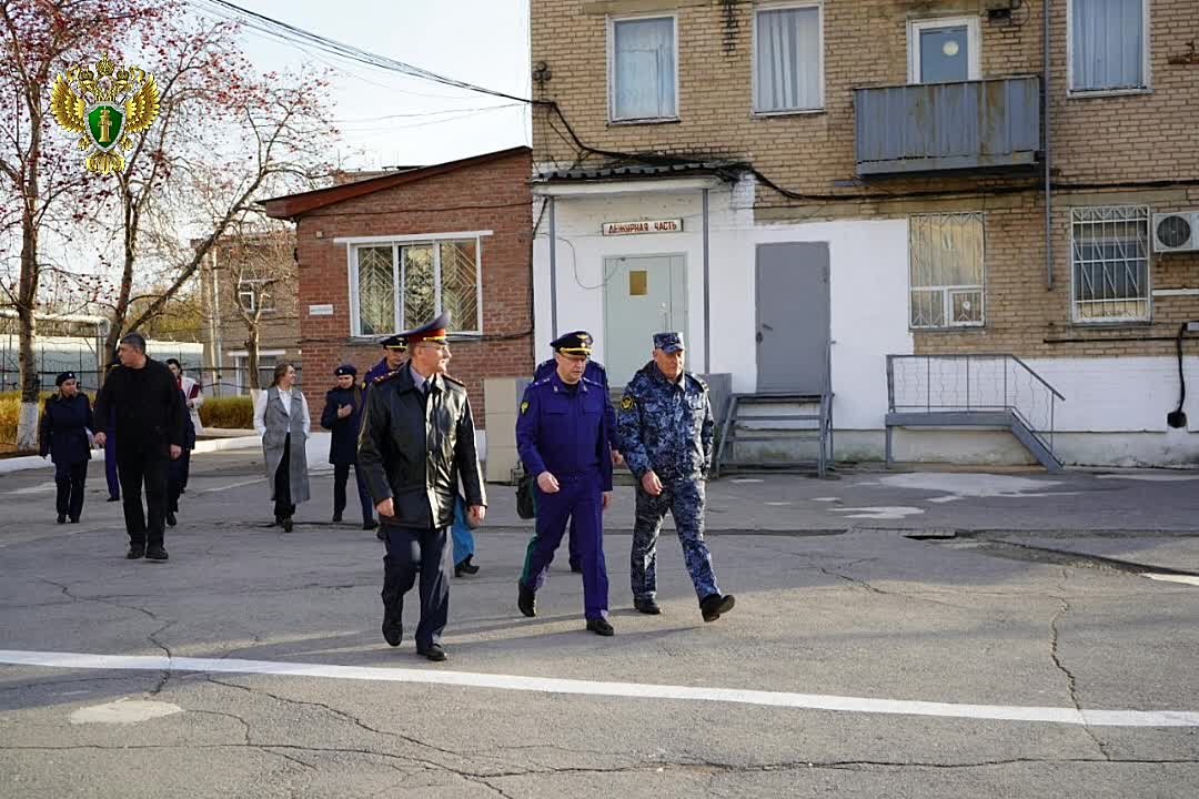 Прокурор области провел проверку в женской исправительной колонии общего режима