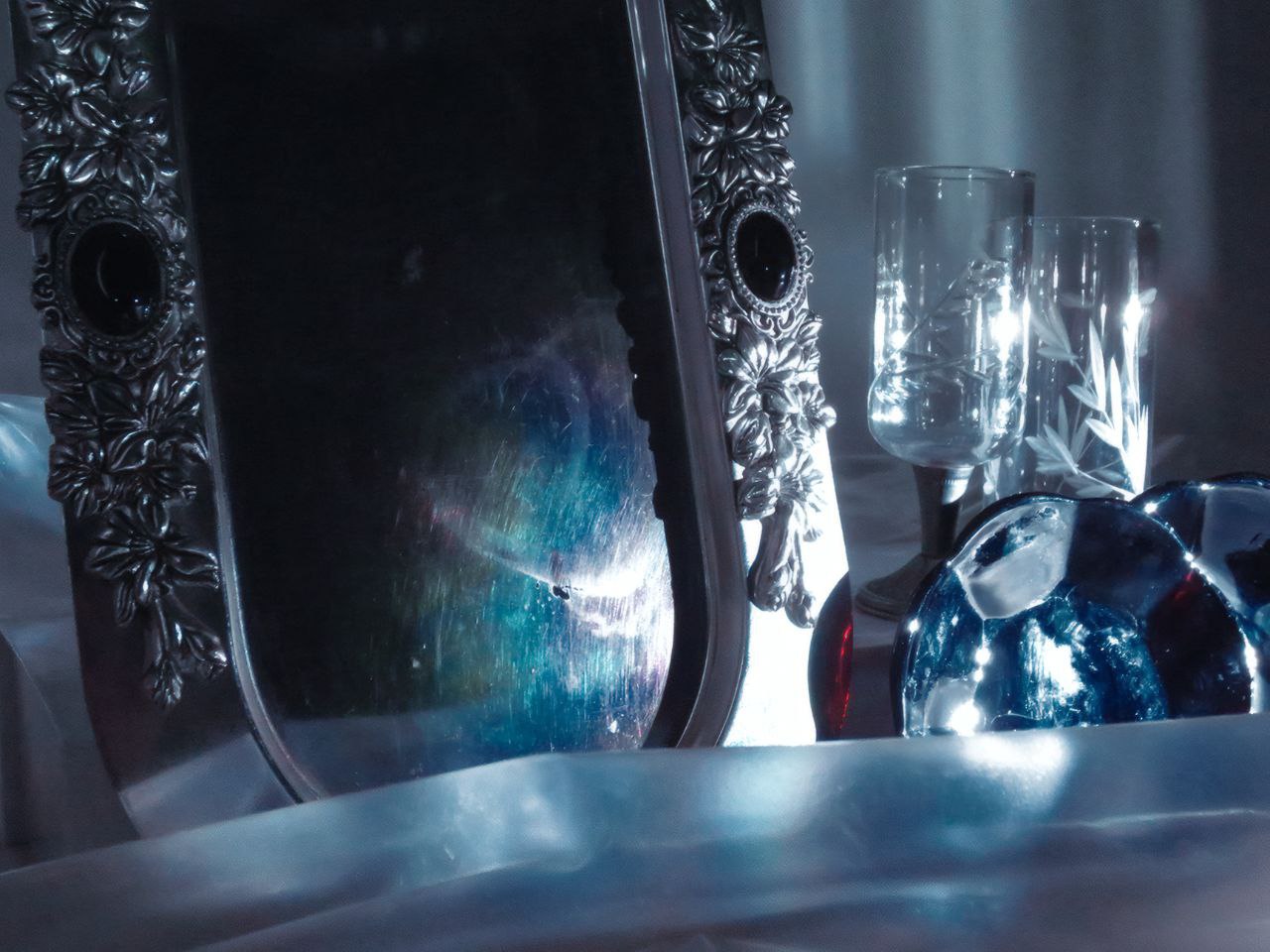 «Это не просто одежда, а артефакты» «Это не просто одежда, а артефакты»