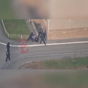 Наши дорогие читатели из Першино Челябинской области прислали еще одну часть истории со вчерашней стрельбой, опубликованной на местных каналах