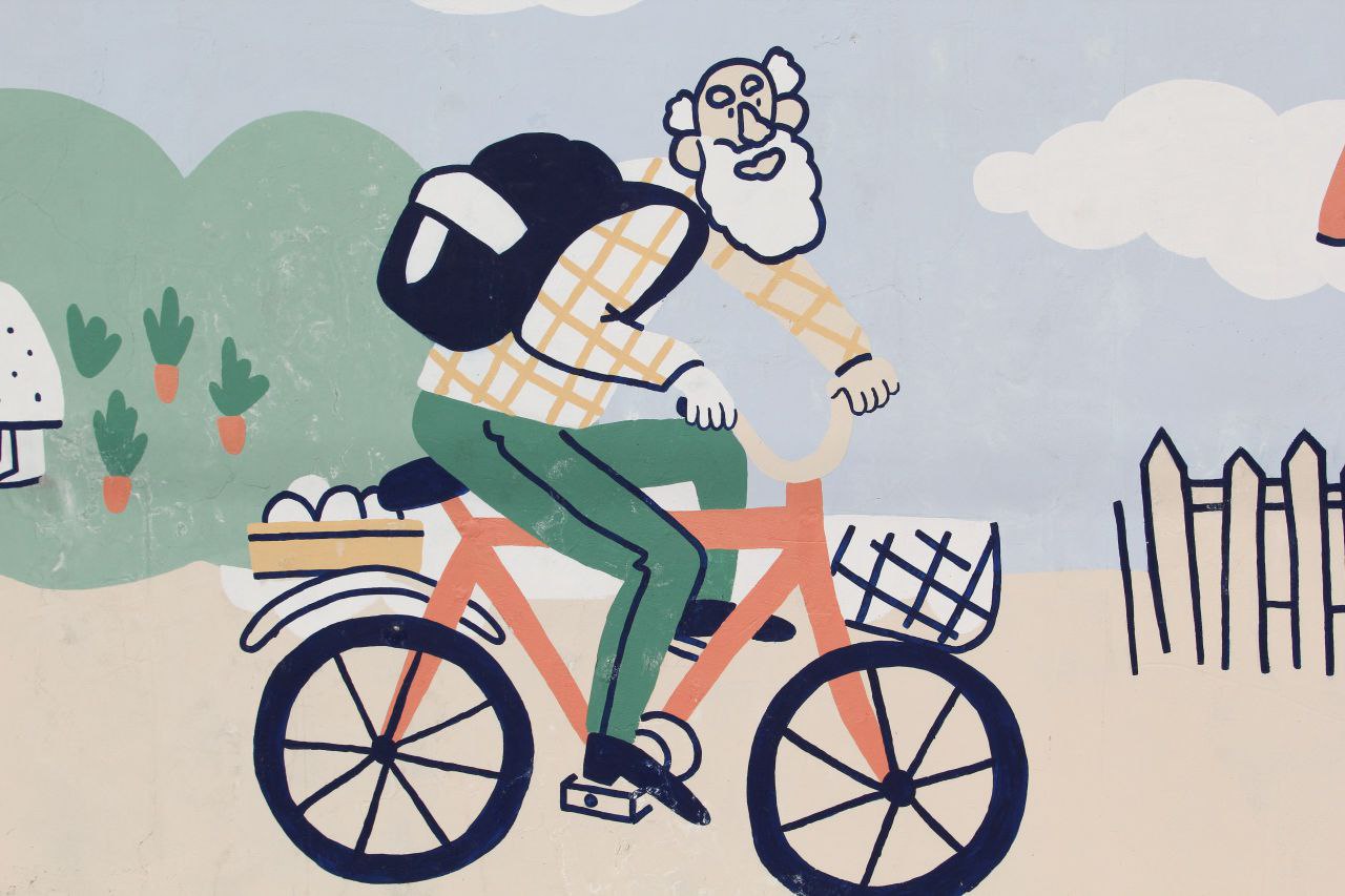 В Ленинском районе обычная бетонная стена превратилась в арт-галерею! В Ленинском районе обычная бетонная стена превратилась в арт-галерею!