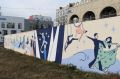 В Ленинском районе обычная бетонная стена превратилась в арт-галерею!