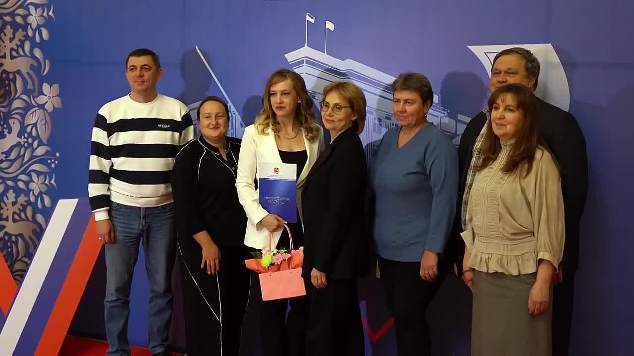 Южноуральск: видео с торжественного собрания-концерта по случаю 30-летнего юбилея избирательной системы региона