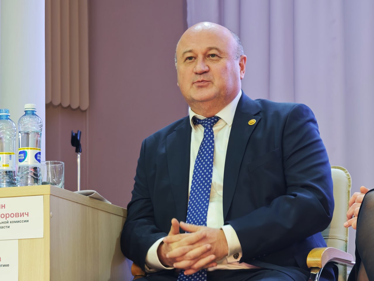 На молодежном форуме Президентской академии в Челябинске Евгений Голицын принял участие в дискуссии о роли молодежи и поделился опытом электоральной сферы На молодежном форуме Президентской академии в Челябинске Евгений Голицын принял участие в дискуссии о роли молодежи и поделился опытом электоральной сферы