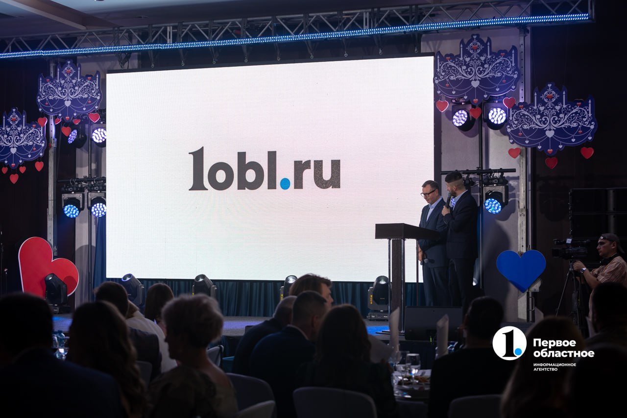 В Челябинске прошел благотворительный вечер «Добрые сердца» в поддержку детей с тяжелыми заболеваниями В Челябинске прошел благотворительный вечер «Добрые сердца» в поддержку детей с тяжелыми заболеваниями