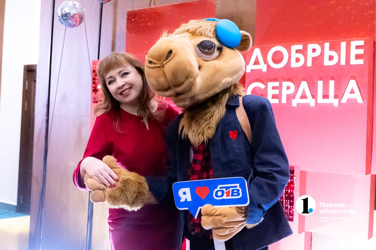 В Челябинске прошел благотворительный вечер «Добрые сердца» в поддержку детей с тяжелыми заболеваниями В Челябинске прошел благотворительный вечер «Добрые сердца» в поддержку детей с тяжелыми заболеваниями