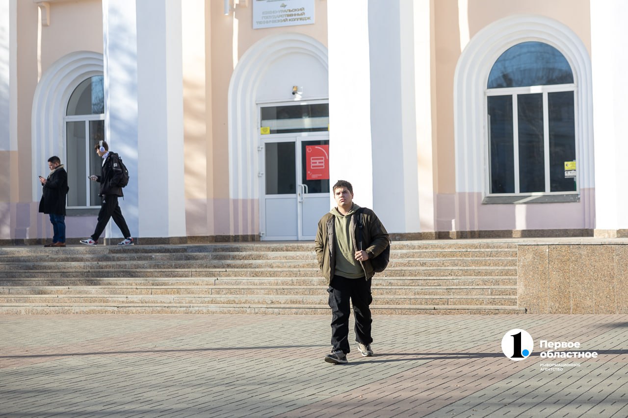 «Не остаться в стороне — вопрос воспитания»: подростка из Челябинска наградили за героизм