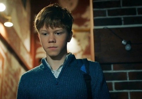 Кто избранница? Вампир Женёк и Якушев из «Папиных дочек» женился Кто избранница? Вампир Женёк и Якушев из «Папиных дочек» женился