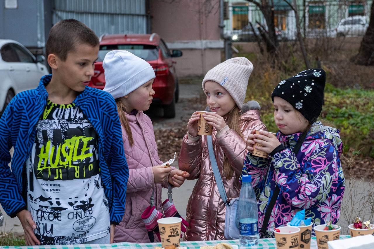 В Озерске прошел фестиваль «Нам здесь жить», объединивший три поколения В Озерске прошел фестиваль «Нам здесь жить», объединивший три поколения