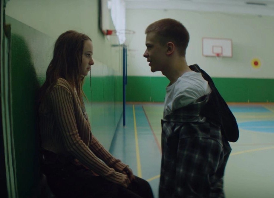 Кто избранница? Вампир Женёк и Якушев из «Папиных дочек» женился Кто избранница? Вампир Женёк и Якушев из «Папиных дочек» женился