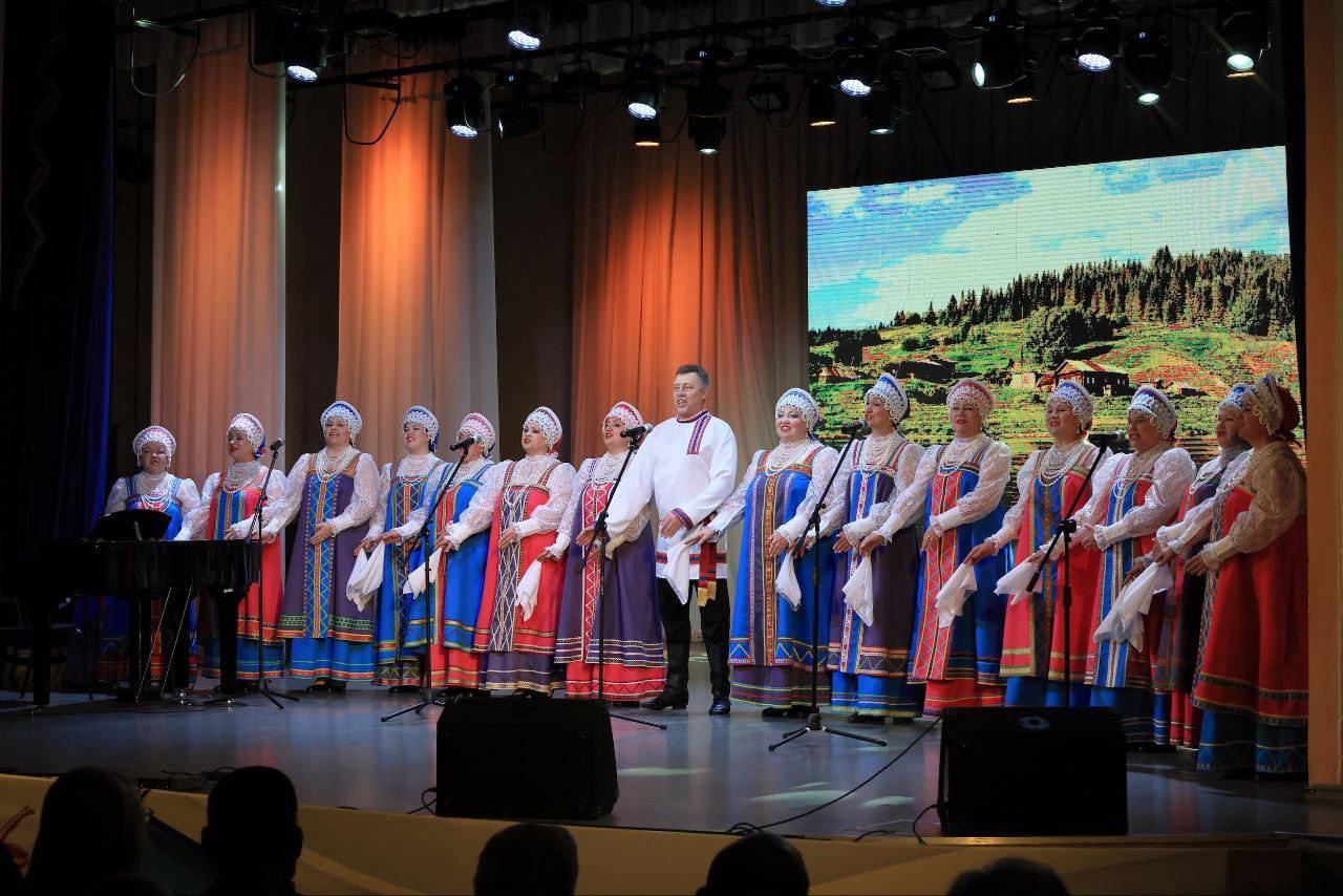 «Когда поет душа»: в Челябинске в восьмой раз прошел фестиваль творчества пожилых