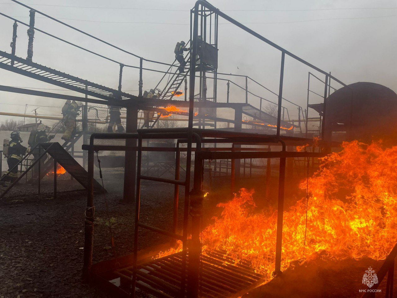 Тяжело в учении - легко в бою! Тяжело в учении - легко в бою!