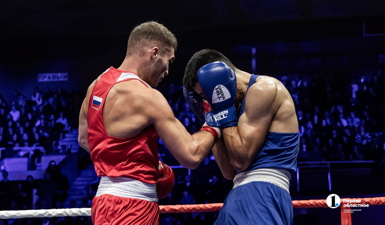 Бум-бам по головам — как боксеры МВД на челябинском ринге бились Бум-бам по головам — как боксеры МВД на челябинском ринге бились