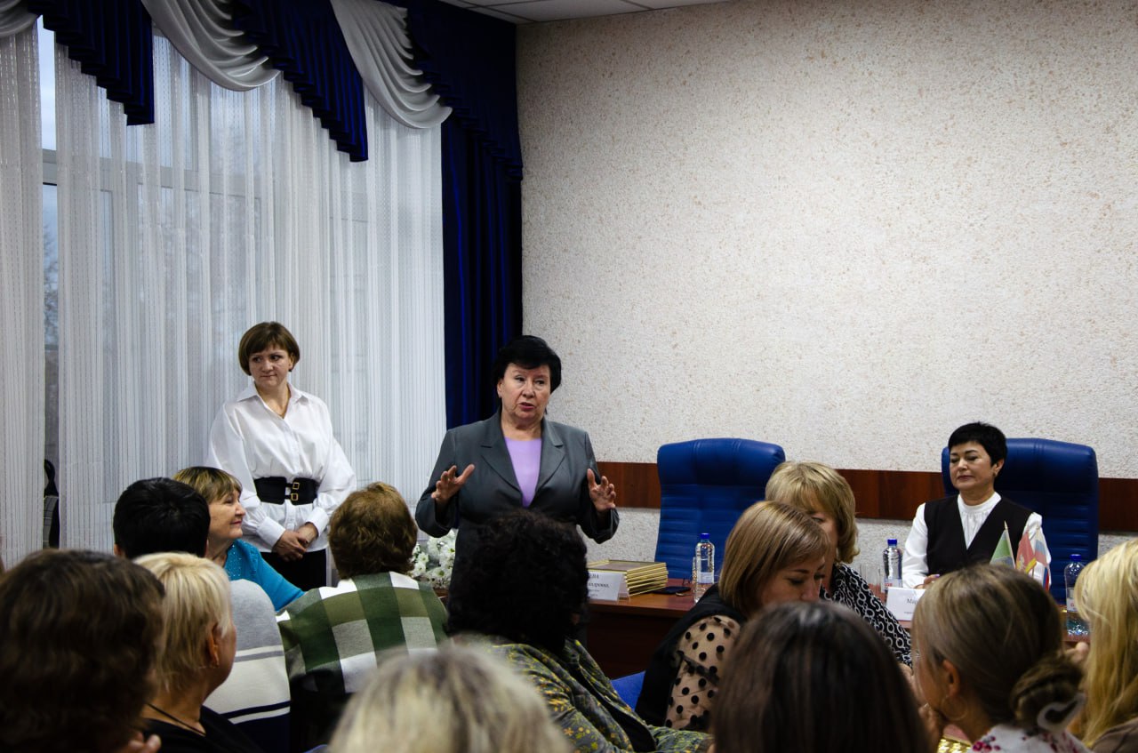 В Кыштымском городском округе прошло награждение организаторов выборов в честь 30-летия избирательной системы Челябинской области В Кыштымском городском округе прошло награждение организаторов выборов в честь 30-летия избирательной системы Челябинской области