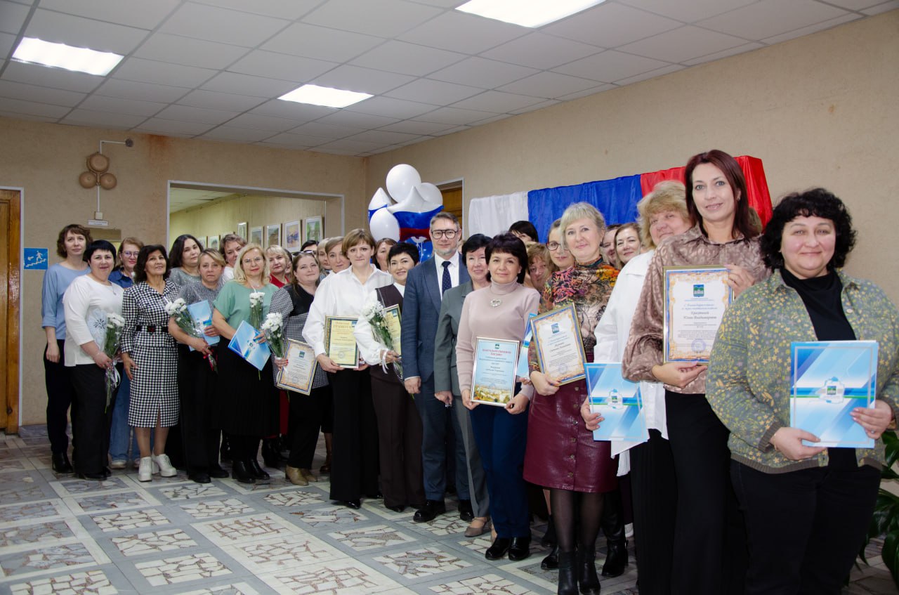 В Кыштымском городском округе прошло награждение организаторов выборов в честь 30-летия избирательной системы Челябинской области