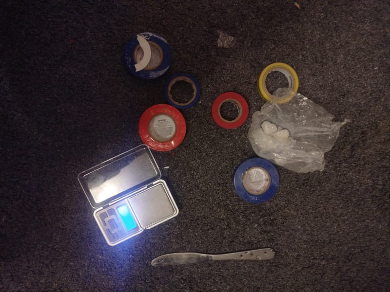 В Челябинске задержали трех парней с крупной партией метадона