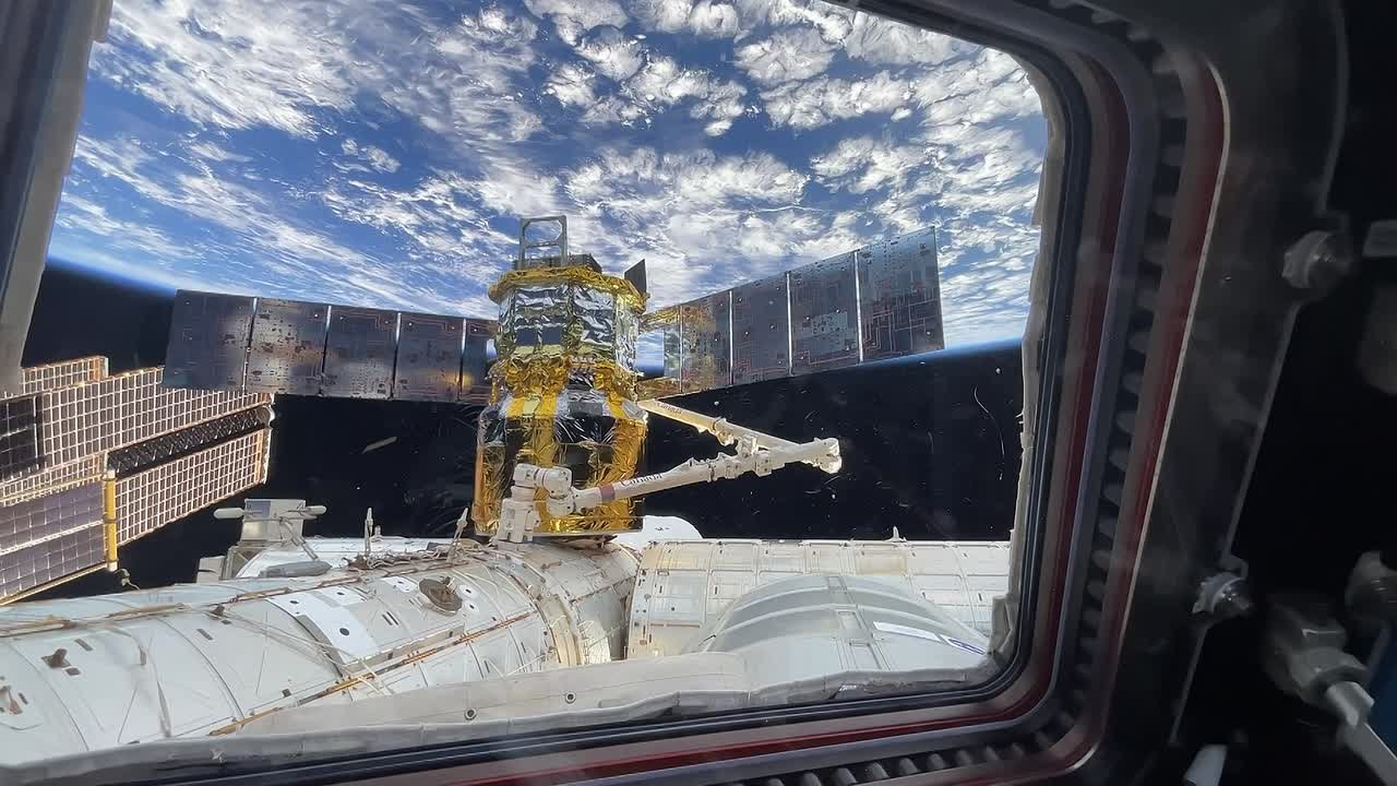 Захватывающие кадры с борта МКС