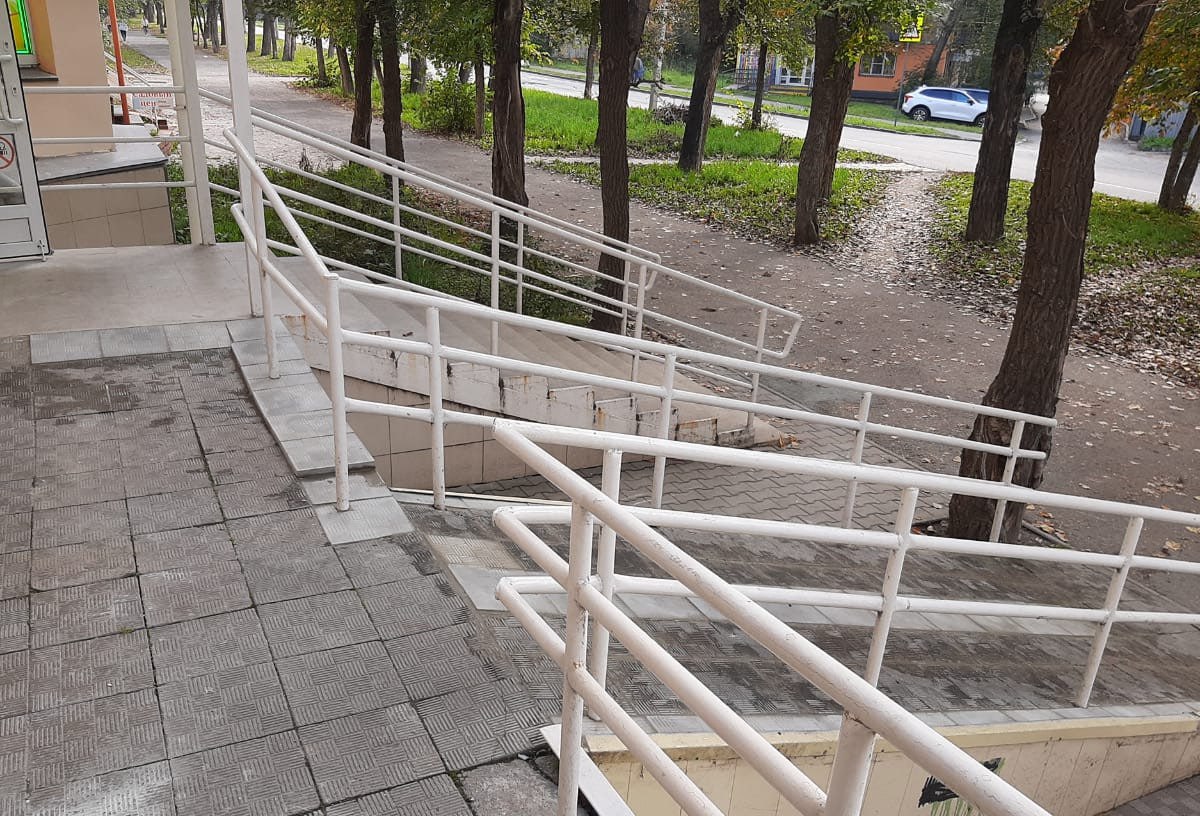 Прокуратура Металлургического района г. Челябинска добилась восстановления прав маломобильных групп населения на беспрепятственный доступ в аптечный пункт Прокуратура Металлургического района г. Челябинска добилась восстановления прав маломобильных групп населения на беспрепятственный доступ в аптечный пункт