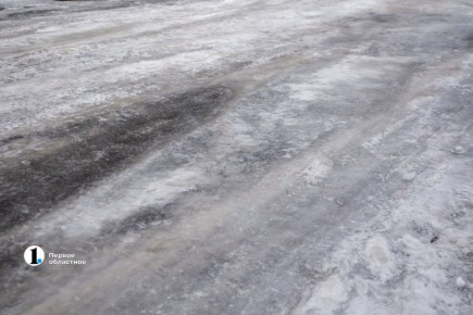 В Курганской области на трассе «Иртыш» продлили ограничения движения для автобусов, маршруток и грузовых авто из-за гололеда