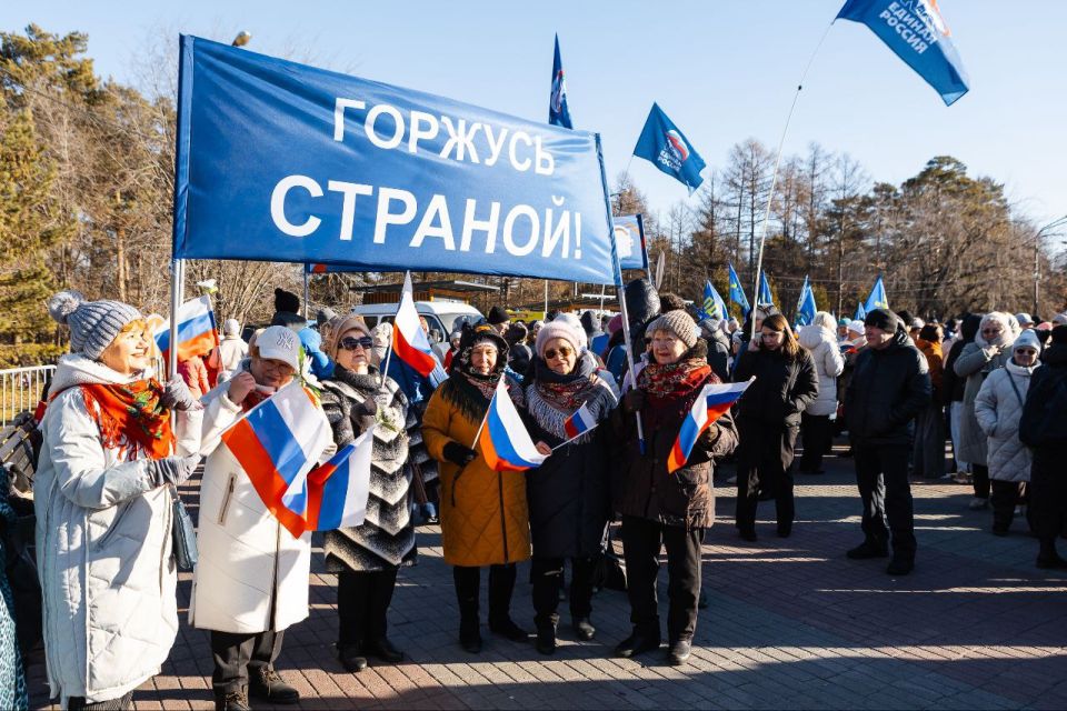 Алексей Лошкин: Челябинск вместе со всей страной отмечает День народного единства Алексей Лошкин: Челябинск вместе со всей страной отмечает День народного единства