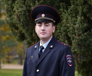 «Я женат на работе!»: чем живет финалист конкурса «Народный участковый» Александр Сычев?