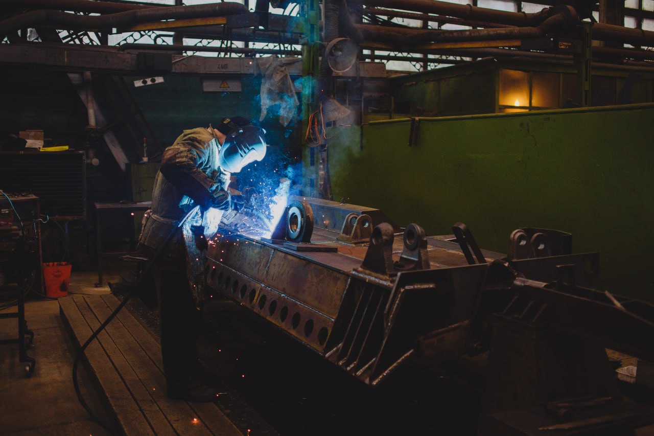 Самые востребованные профессии добывающей отрасли на Южном Урале осенью 2025 года