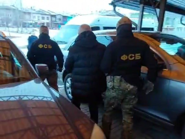 В Челябинске задержали экс-гендиректора «ПОВВ» за махинации с контрактами