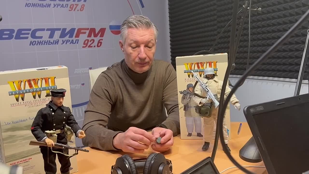 Уникальная коллекция кукол в военной форме