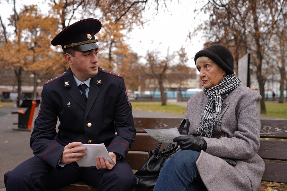 «Его знает в лицо каждый ребенок»: почему участковый Сычев – больше, чем полицейский