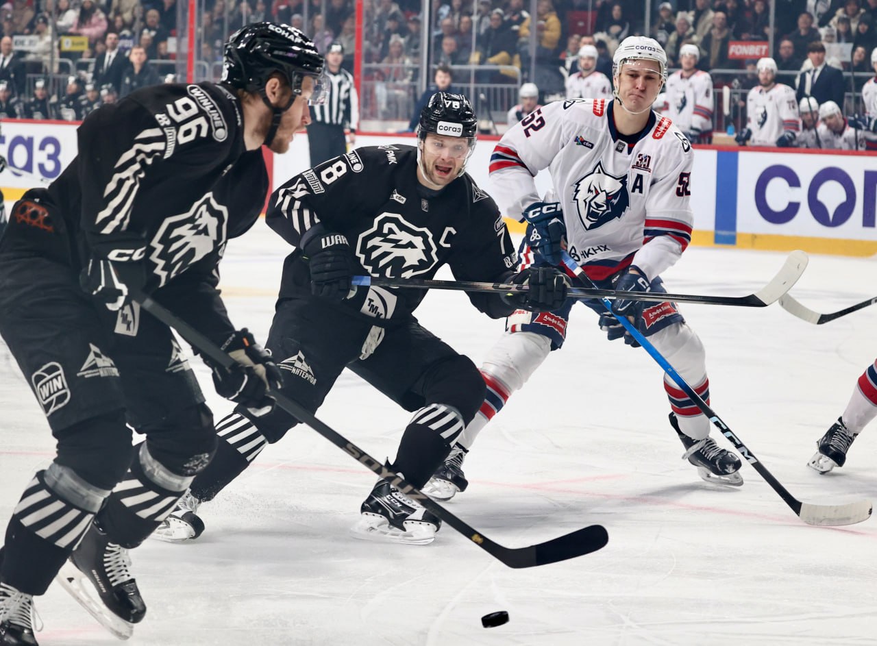 Главный тренер «Трактора» объяснил проигрыш «Нефтехимику» Главный тренер «Трактора» объяснил проигрыш «Нефтехимику»