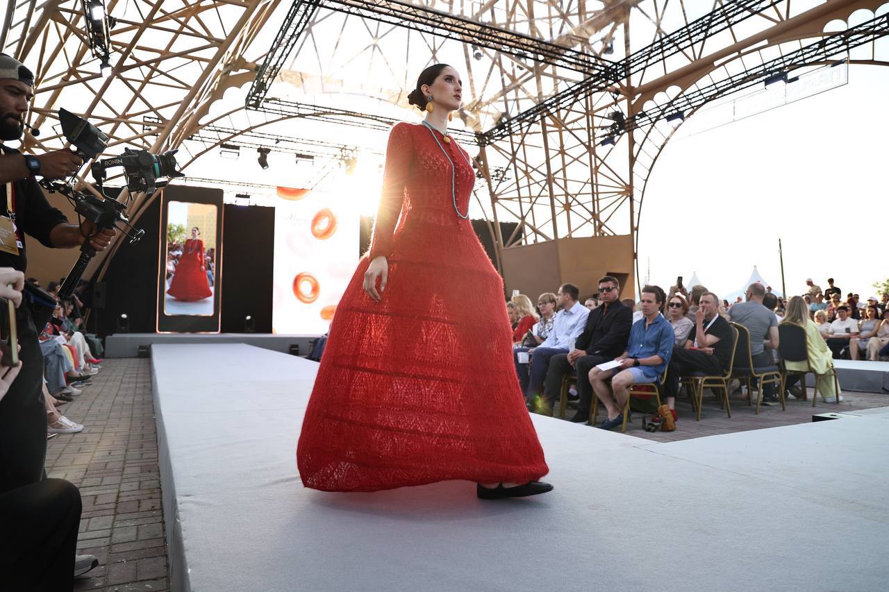 Россиянам больше не выдают мультивизы в ЕС, но каждый житель России может без визы приехать в Париж! Россиянам больше не выдают мультивизы в ЕС, но каждый житель России может без визы приехать в Париж!