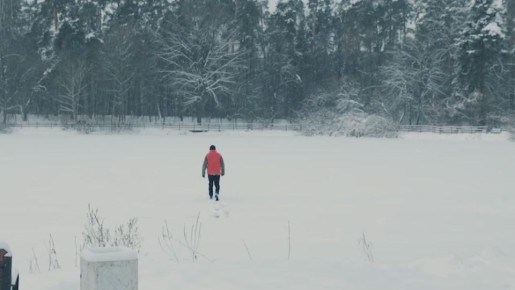 Тонкий лед - опасность под прозрачной поверхностью!