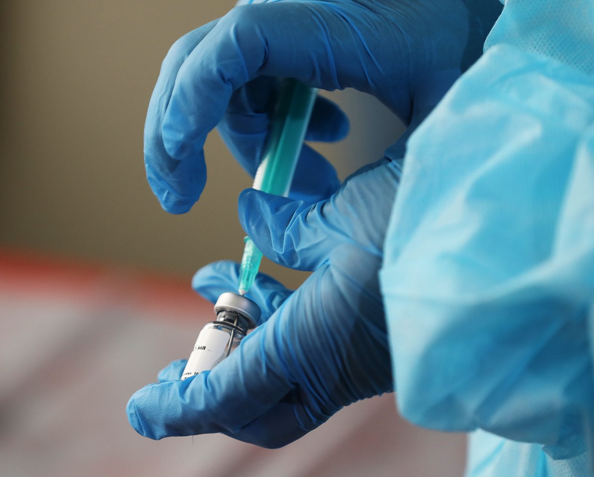 В челябинских ТРК снова заработают мобильные прививочные пункты