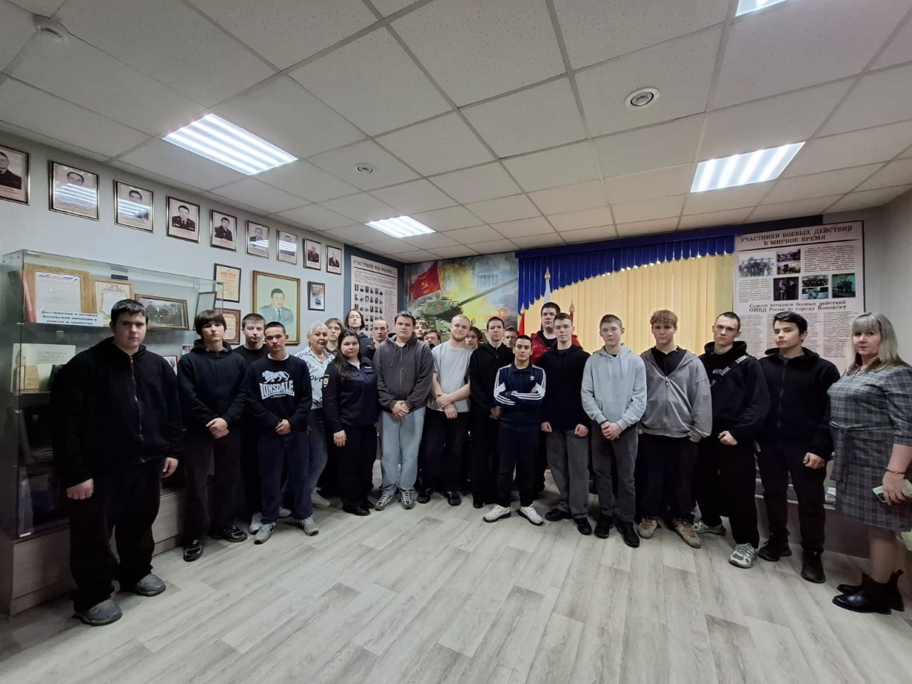 Музей вместо учебника: копейские студенты узнали о настоящей службе в полиции Музей вместо учебника: копейские студенты узнали о настоящей службе в полиции