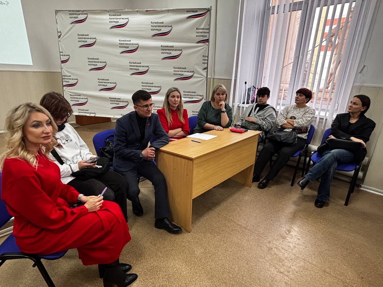 В Копейске прошла КВИЗ-викторина В Копейске прошла КВИЗ-викторина