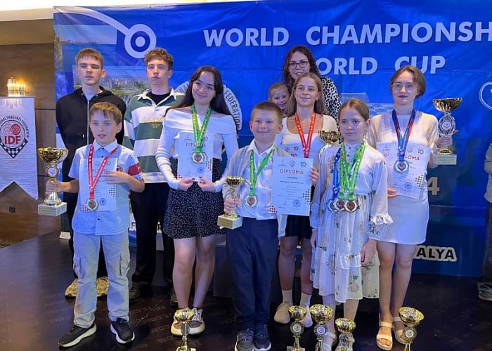 Спортсмены из Челябинска завоевали 8 медалей на первенстве мира по шашкам