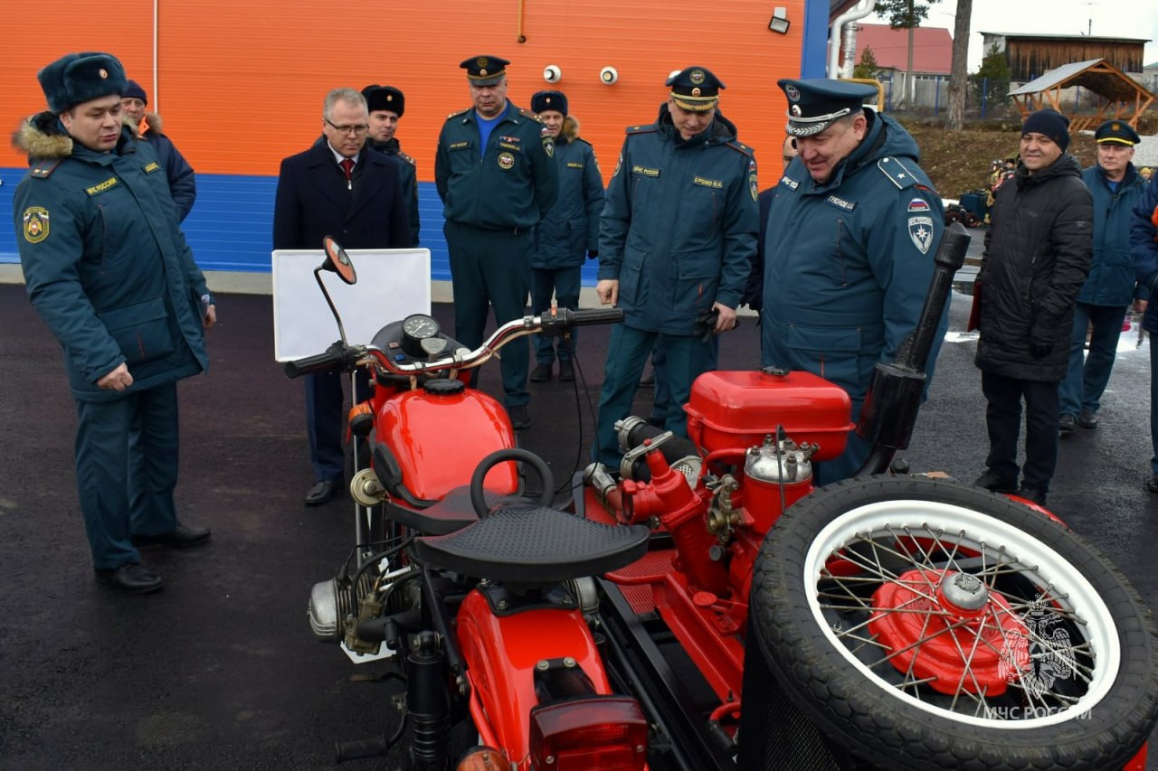 С новосельем, огнеборцы!. В городе Куса для федеральной противопожарной службы открыли новое пожарное депо С новосельем, огнеборцы!. В городе Куса для федеральной противопожарной службы открыли новое пожарное депо