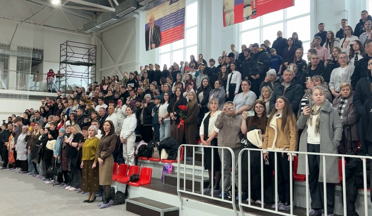 Копейские студенты приняли присягу Копейские студенты приняли присягу